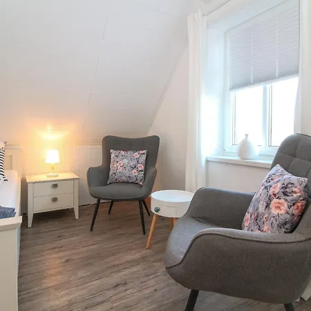 Brise8 - Greetsiel Pensionat 4*